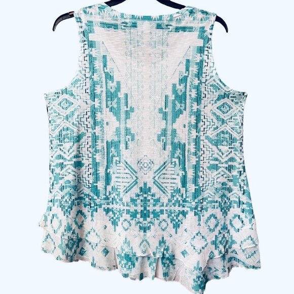 CATO WOMAN Size 18/20W Pullover Sleeveless Top Asymmetrical Hem Rhinestones EUC - Picture 3 of 7